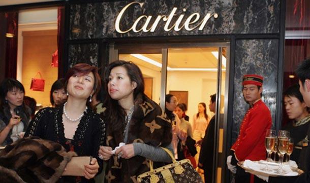 Shopping for luxury