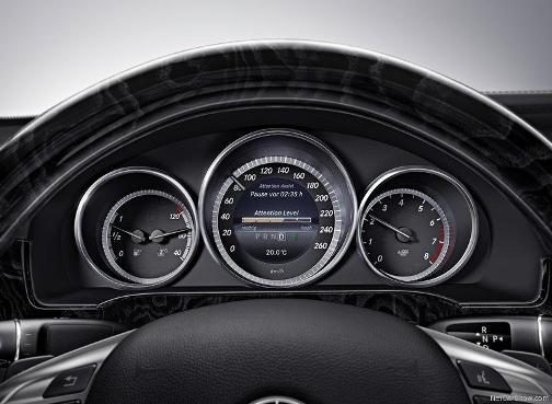 Mercedes Benz E Class dashboard