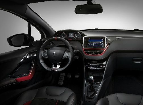 Peugeot 208 GTi Interior