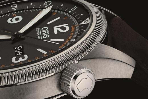 Oris Flying Doctor crown