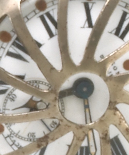 Crystal Guard, porcelain dial