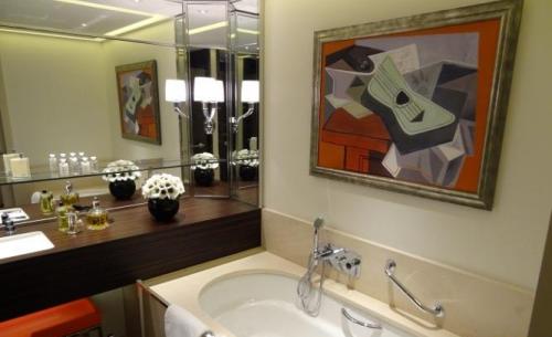 Prince De Galles bathroom