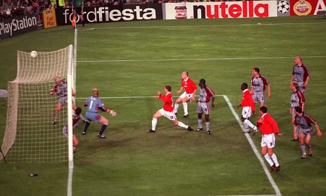 Solskjaer scores the winning goal against Bayern Munich in European Cup 1999