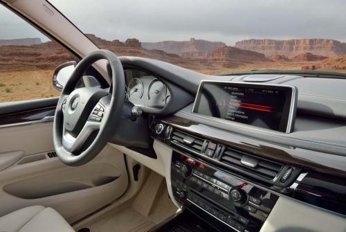 BMW X5 dashboard
