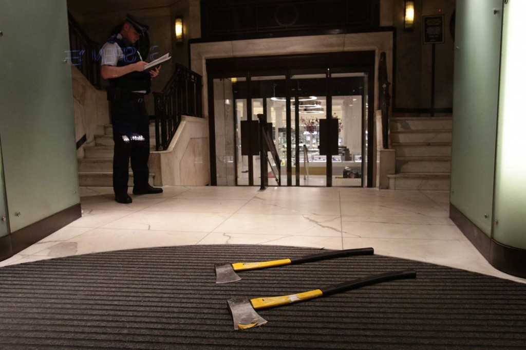Selfridges robbery axes left behind Selfridges robbery axes left behind