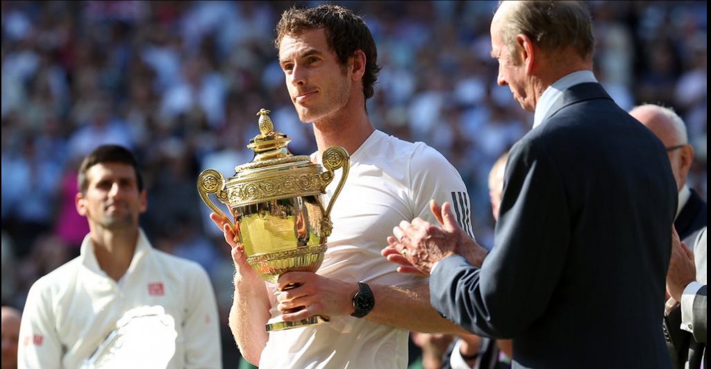 Andy Murray with Wimbledon Trophy