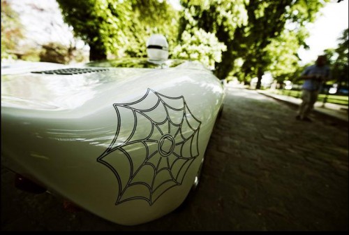 Ladoire logo signature spider web