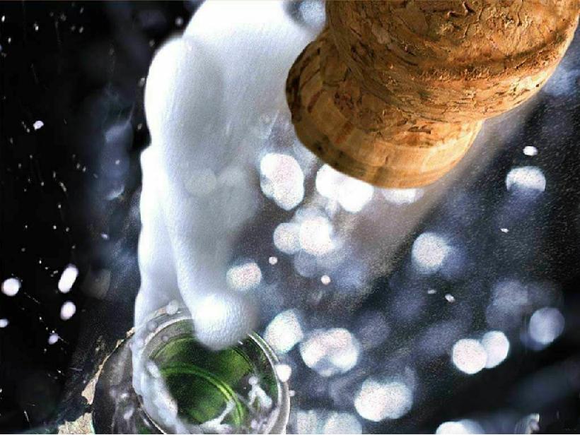 Swiss watch exports enjoy record month