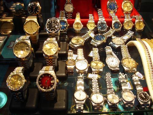Where to go watch shopping worldwide
