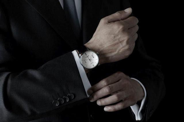 Christopher Ward C-900 Single Pusher Chronograph