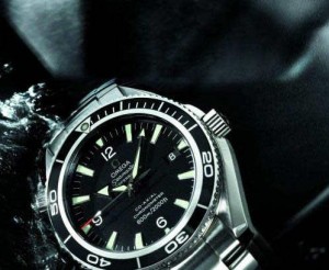 Water resistant to 600 metres