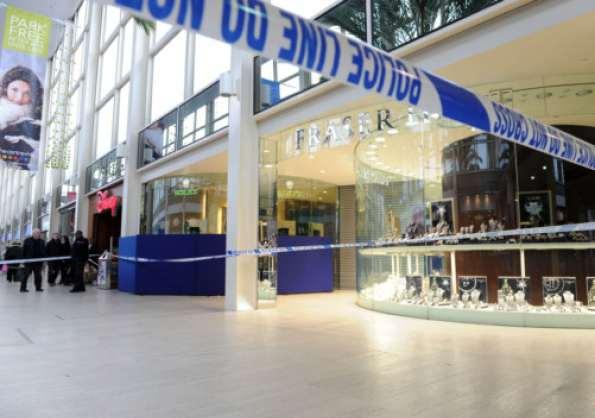 WatchCrime: And Milton Keynes makes 3. Fraser Hart robbed again.